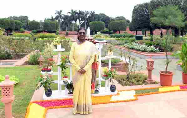 अमृत उद्यान ग्रीष्मकालीन वार्षिकोत्सव 2026: राष्ट्रपति मुर्मु ने किया उद्घाटन, 16 अगस्त से प्रवेश