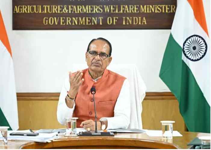 कृषि मंत्री शिवराज सिंह ने नकली खाद-बीज व कीटनाशकों पर सख्त कार्रवाई के निर्देश दिए