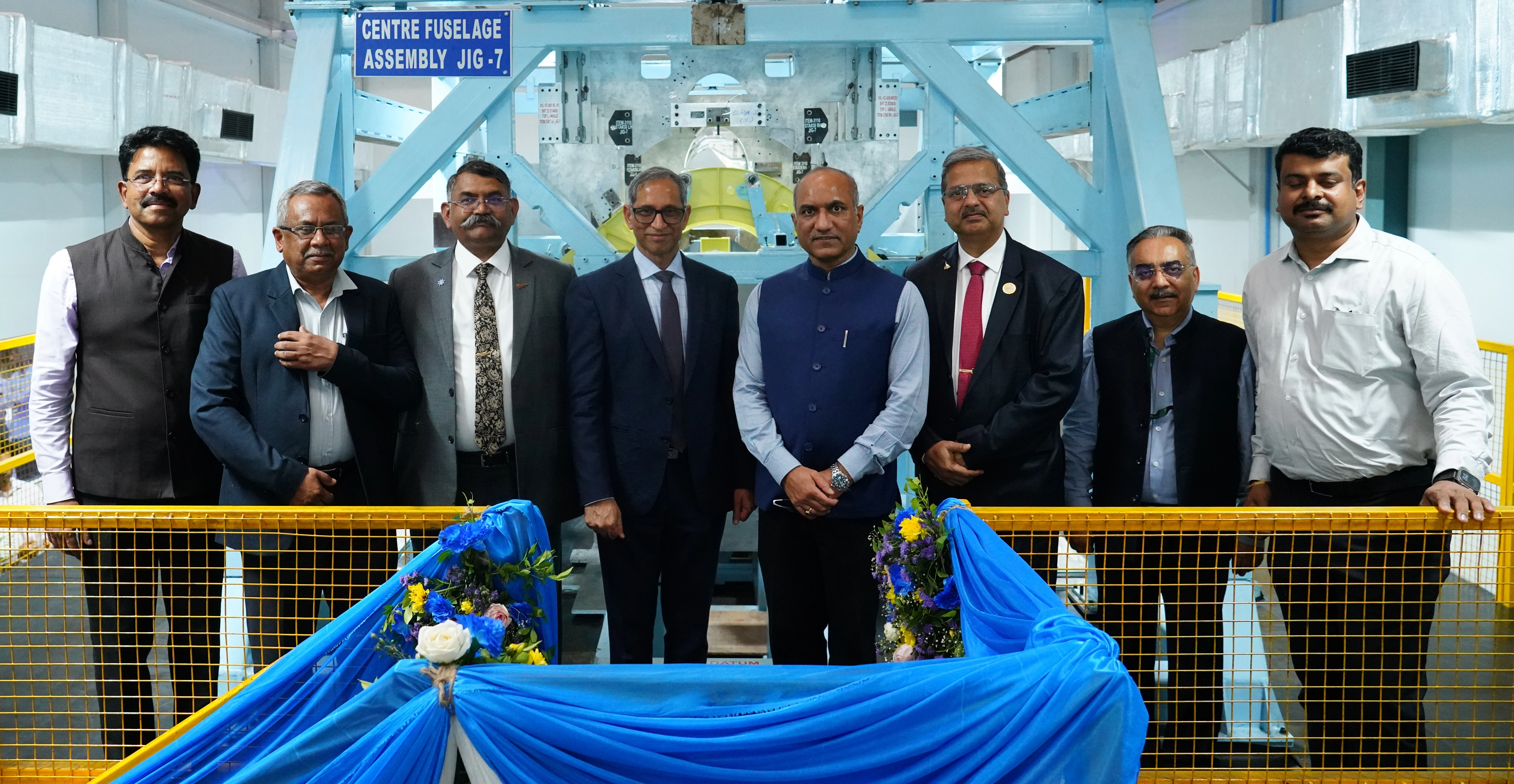 एलसीए तेजस एमके 1ए के लिए पहला सेंटर फ्यूजलेज एचएएल को सौंपा गया