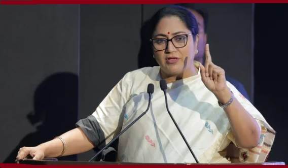 दिल्ली में भारी बारिश के बीच CM रेखा गुप्ता का औचक निरीक्षण, जलभराव पर सख्त निर्देश