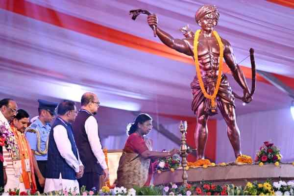 राष्ट्रपति द्रौपदी मुर्मु का छत्तीसगढ़ में जनजातीय गौरव दिवस संबोधन 2025
