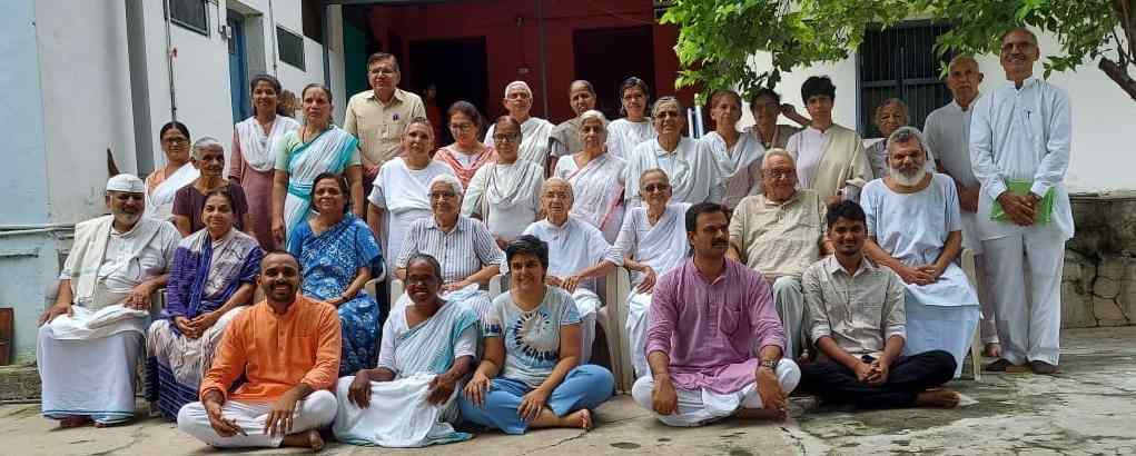 प्रेरणा के पल होते हैं ब्रह्म विद्या मंदिर पवनार से प्रेरित स्वाध्याय के प्रत्येक अंक