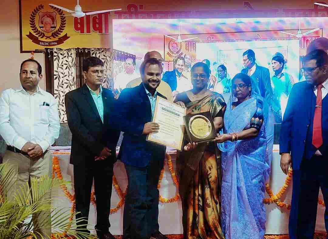 अंतरराष्ट्रीय संगोष्ठी में विष्णु कुमार को मिला अंतरराष्ट्रीय शोध कला पुरस्कार