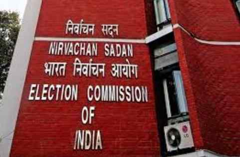 तमिलनाडु-पुडुचेरी दौरे पर चुनाव आयोग, अप्रैल में विधानसभा चुनाव संभव