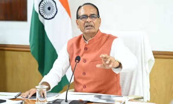 पंजाब बाढ़: केंद्रीय मंत्री शिवराज सिंह चौहान का दौरा, किसानों से मुलाकात और राहत समीक्षा