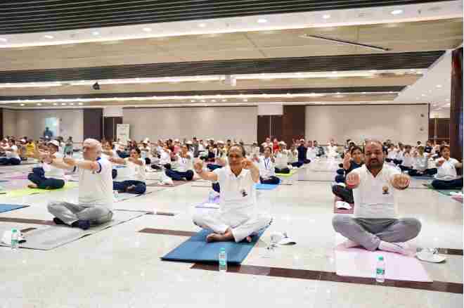 योग को जीवन का हिस्सा बनाएं: शिवराज सिंह चौहान का 20-20-20 सूत्र और स्वस्थ भारत का संदेश