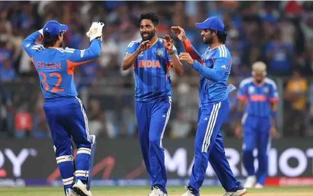T20 World Cup 2026: सूर्यकुमार यादव की 84 रन की पारी, भारत ने अमेरिका को दिया 162 का लक्ष्य