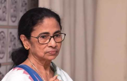 TMC Crisis: बागी विधायकों ने पार्टी खातों की जांच की मांग की