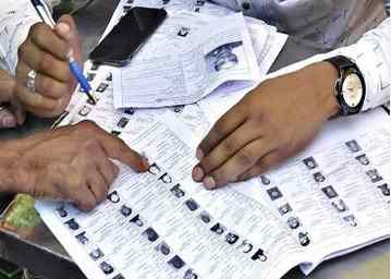 लखीमपुर खीरी में नो-मैपिंग मतदाताओं की सुनवाई शुरू, 21 जनवरी से प्रक्रिया लागू