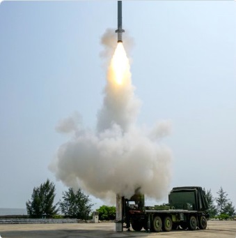 DRDO की बड़ी कामयाबी: लंबी दूरी की LRLACM क्रूज मिसाइल का सफल परीक्षण, बढ़ी भारत की ताकत