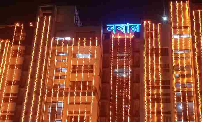 बंगाल में सत्ता बदलते ही बदला नवान्न का रंग, भगवा रोशनी में चमका राज्य सचिवालय  