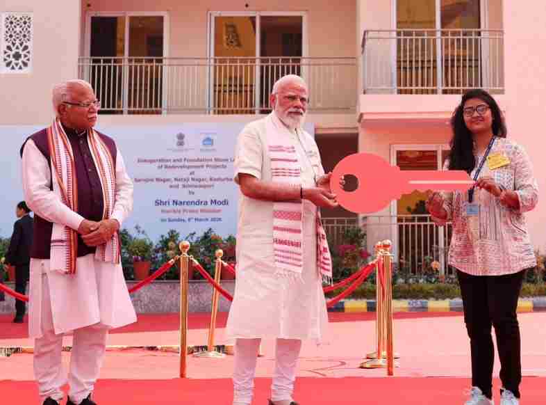 दिल्ली में विकास परियोजनाओं के लोकार्पण पर पीएम मोदी, नारीशक्ति के योगदान की सराहना