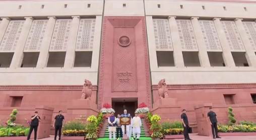 PM Modi on Monsoon Session 2026: संसद में उत्पादक बहस की अपील, युवाओं की उपलब्धियों का किया जिक्र