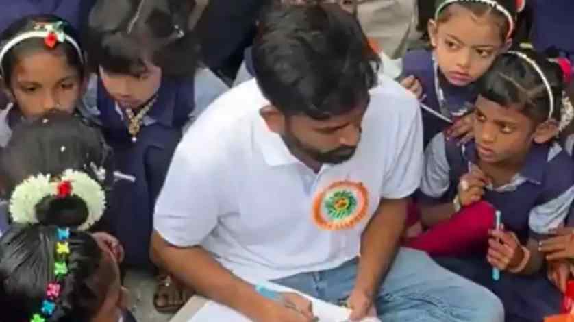 ‘स्कूल ठीक करो’ अभियान पर विवाद, लातूर में अभिजीत दिपके के खिलाफ FIR