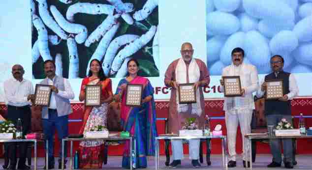 भारत का रेशम उत्पादन 60 हजार टन कैसे होगा? किसानों की आय बढ़ाने पर जोर  