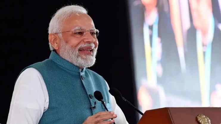 अहमदाबाद में पीएम मोदी द्वारा 5,400 करोड़ की परियोजनाओं का उद्घाटन और सुजुकी ई-विटारा ईवी लॉन्च