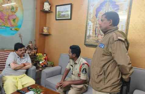 कामारेड्डी तनाव के बीच तेलंगाना बीजेपी अध्यक्ष रामचंद्र राव नजरबंद