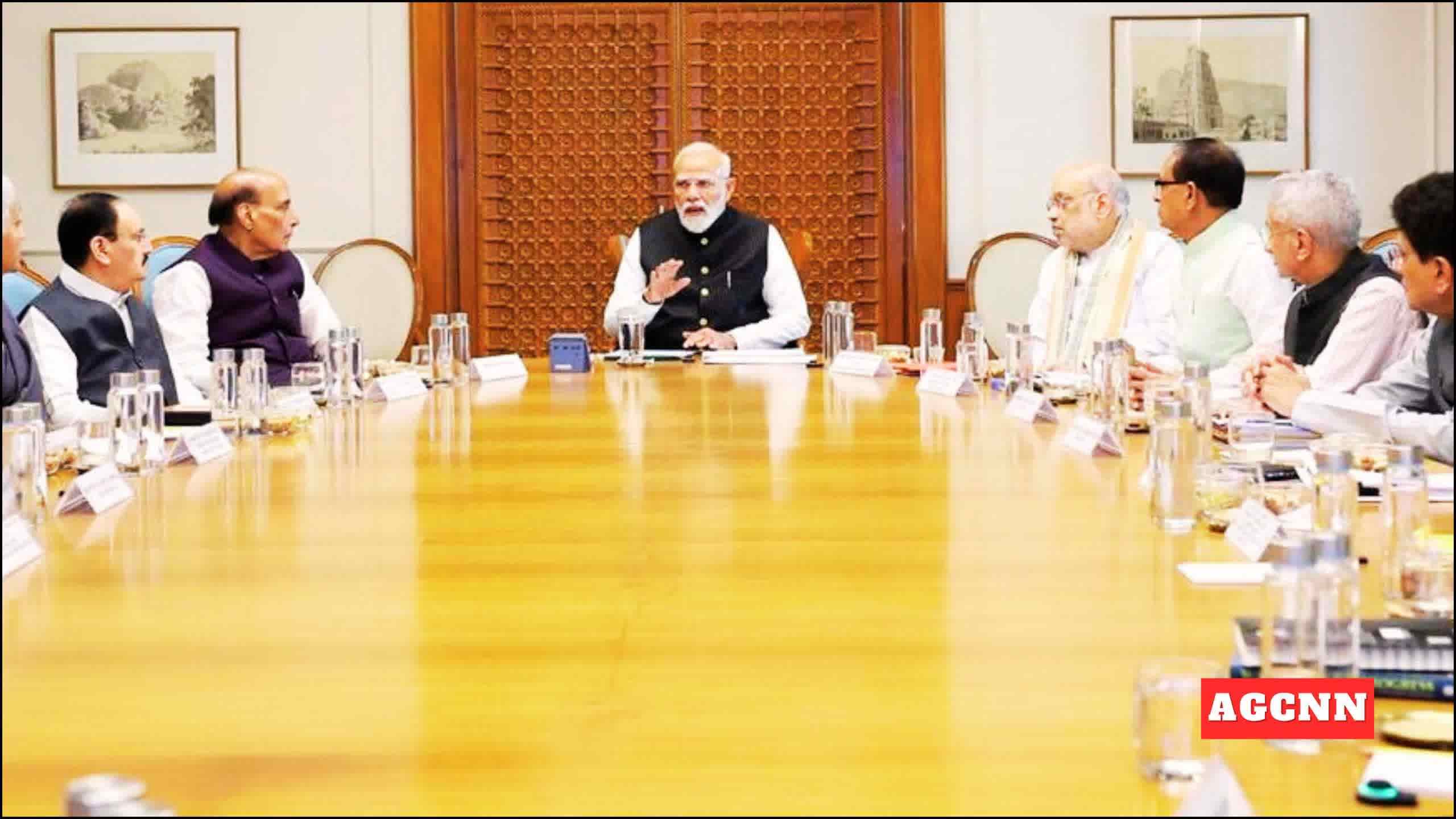 ईरान युद्ध के बीच PM मोदी की बड़ी बैठक, तेल-LPG पर एक्शन प्लान